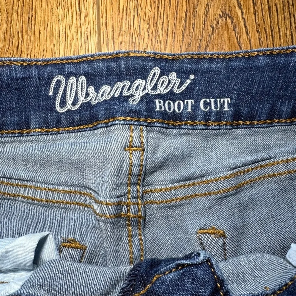 Wrangler excellent tagged